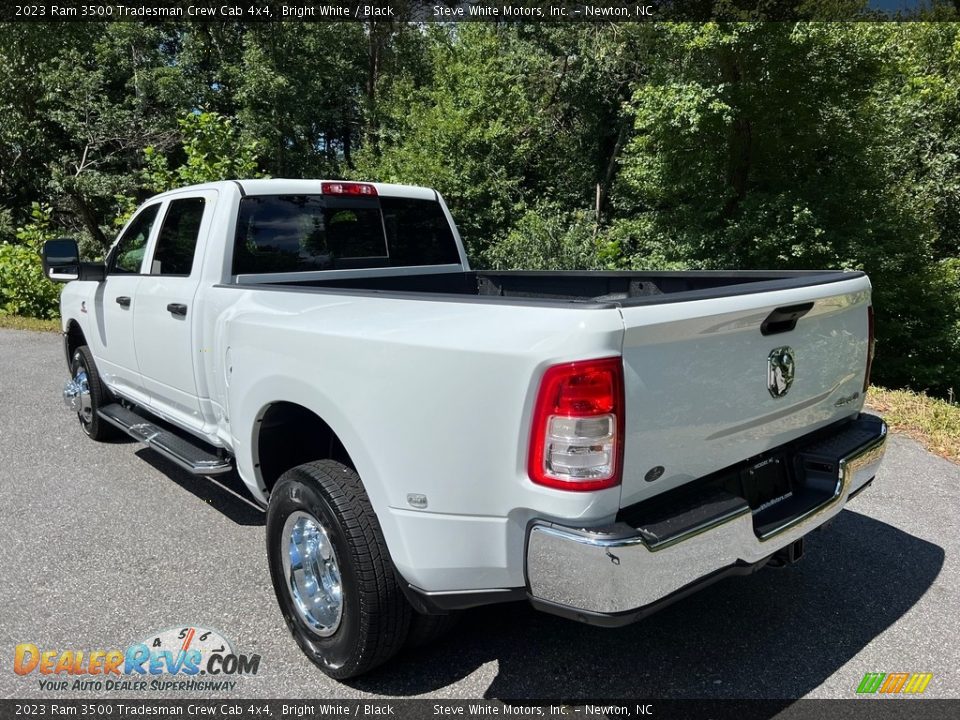 2023 Ram 3500 Tradesman Crew Cab 4x4 Bright White / Black Photo #9