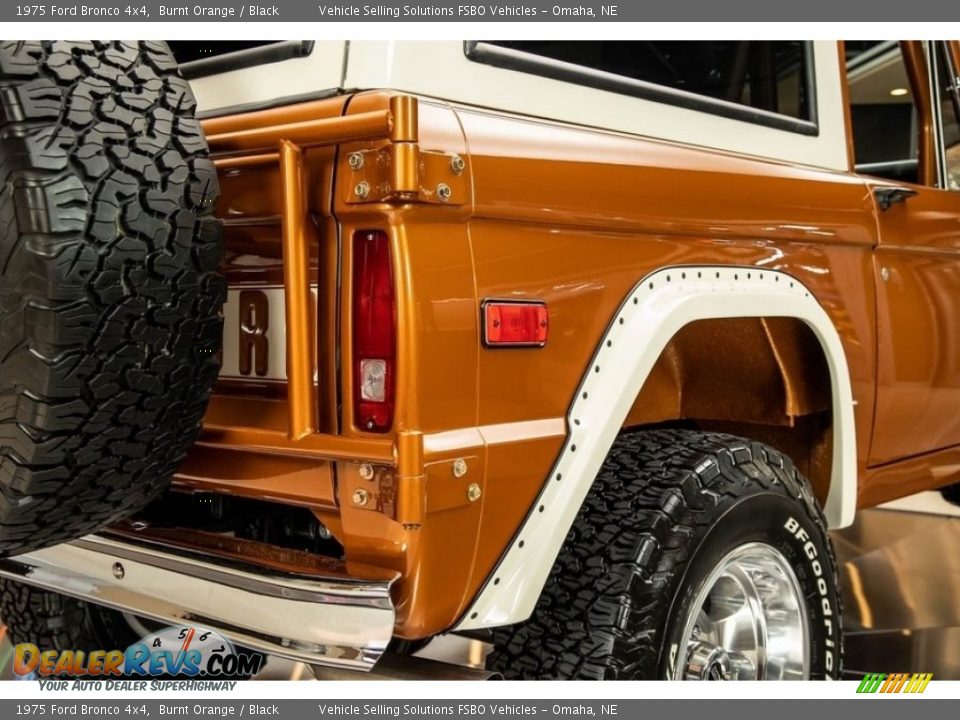 1975 Ford Bronco 4x4 Burnt Orange / Black Photo #20