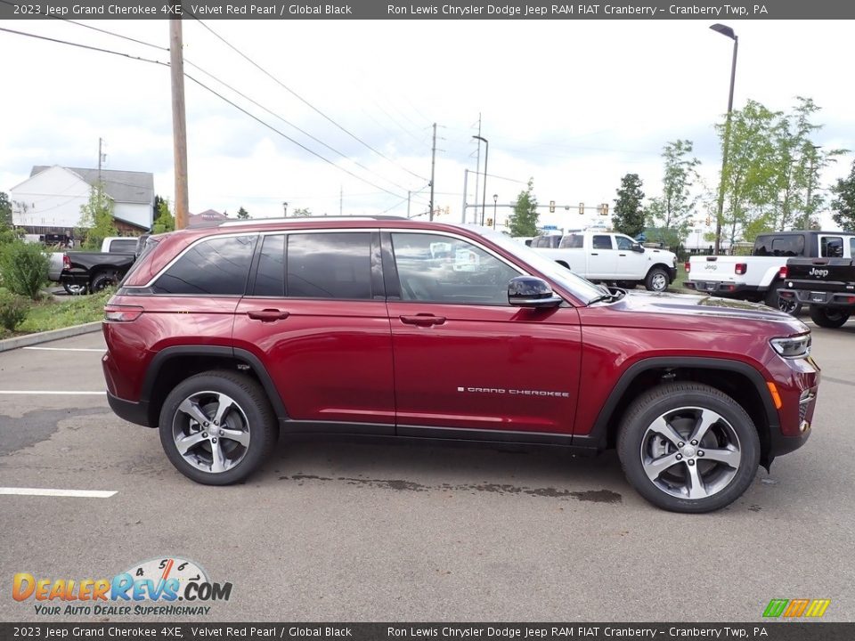 2023 Jeep Grand Cherokee 4XE Velvet Red Pearl / Global Black Photo #6