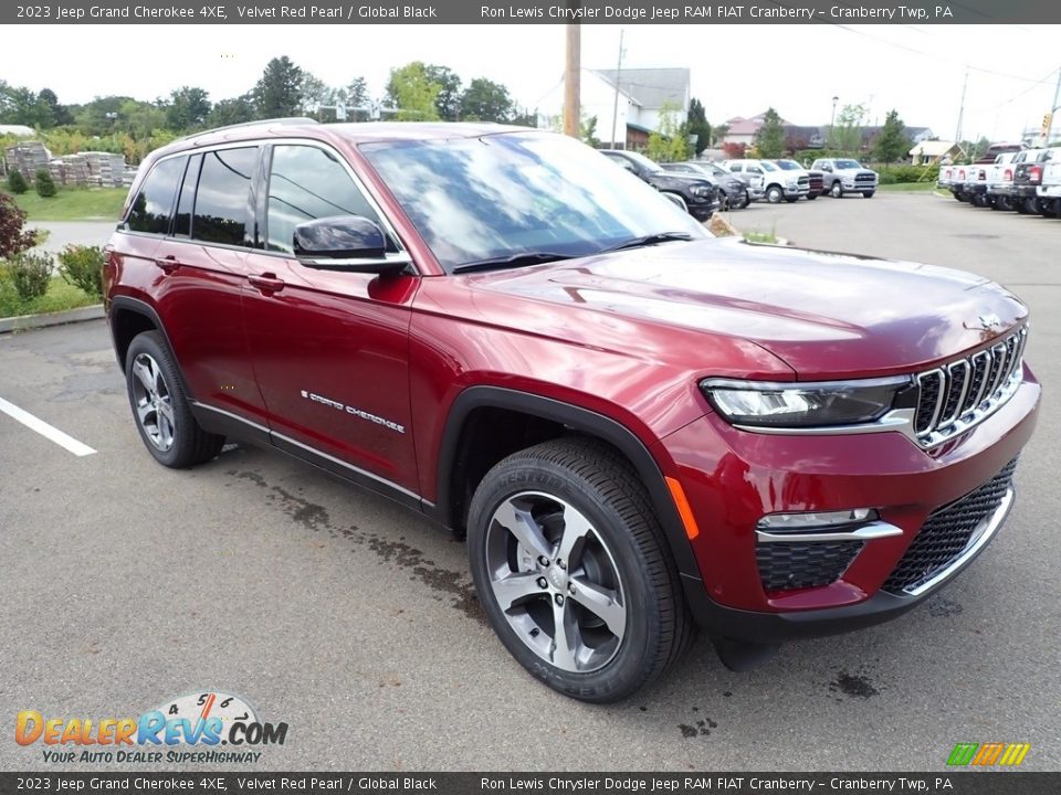 2023 Jeep Grand Cherokee 4XE Velvet Red Pearl / Global Black Photo #7