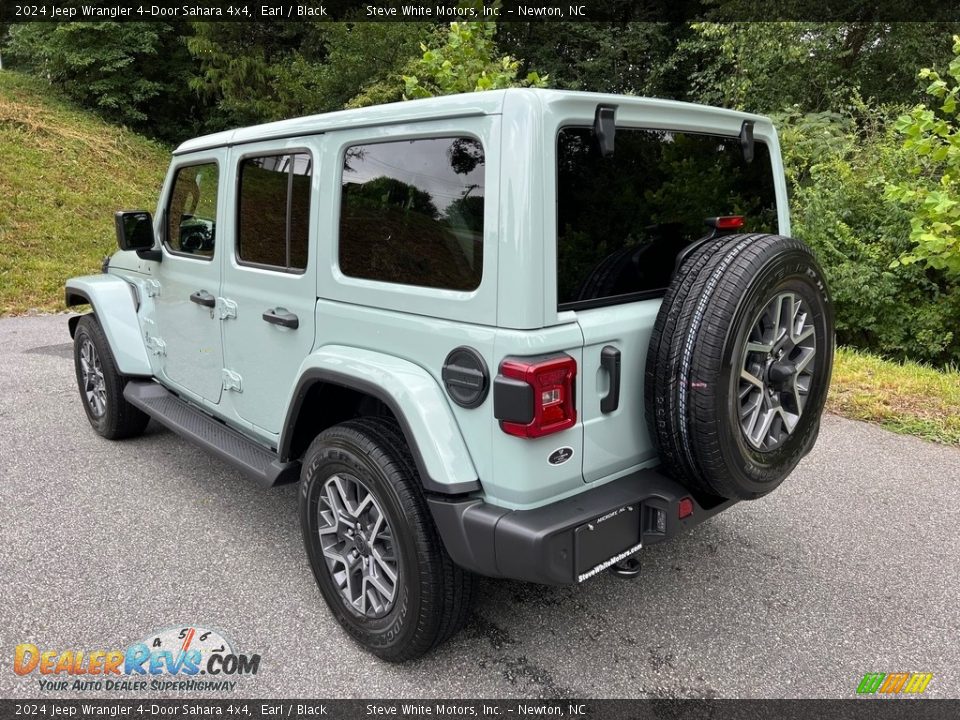 2024 Jeep Wrangler 4-Door Sahara 4x4 Earl / Black Photo #8