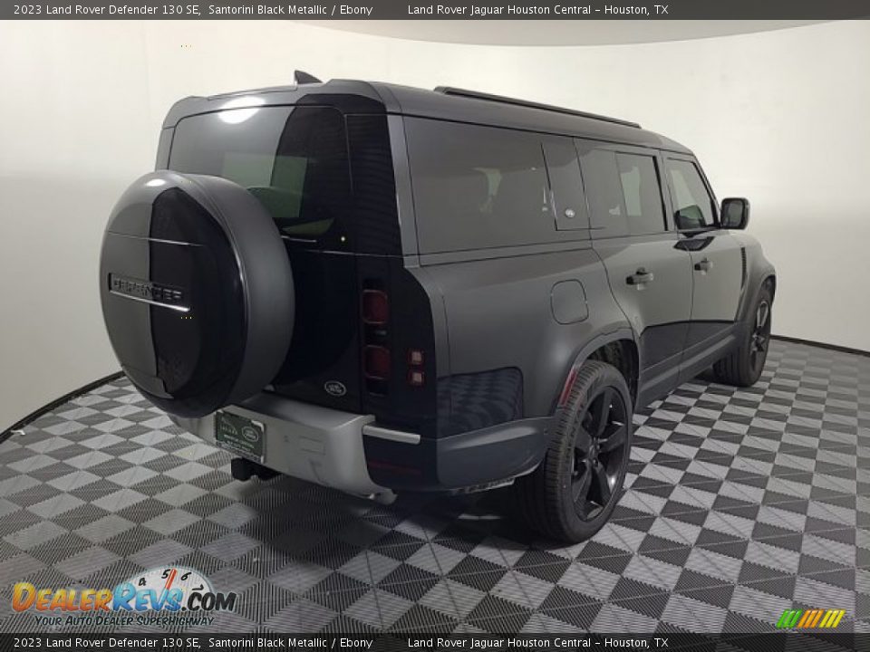 2023 Land Rover Defender 130 SE Santorini Black Metallic / Ebony Photo #2