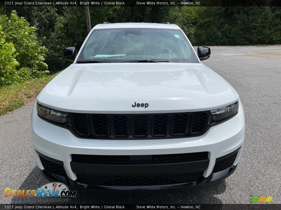 2023 Jeep Grand Cherokee L Altitude 4x4 Bright White / Global Black Photo #3