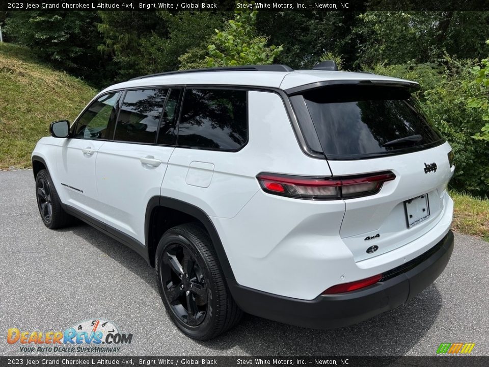 2023 Jeep Grand Cherokee L Altitude 4x4 Bright White / Global Black Photo #8