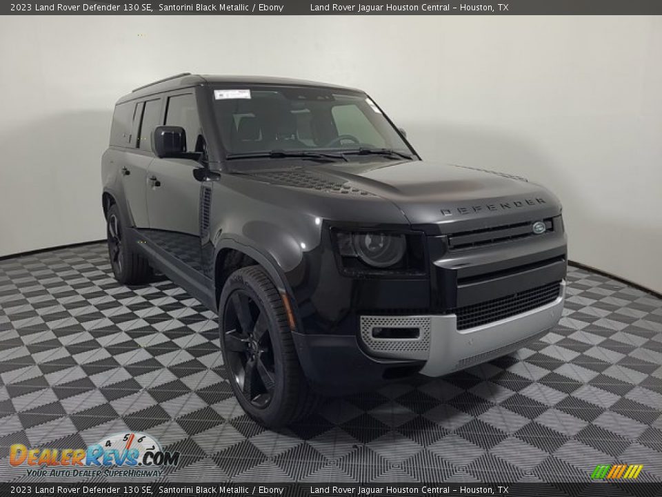 2023 Land Rover Defender 130 SE Santorini Black Metallic / Ebony Photo #12