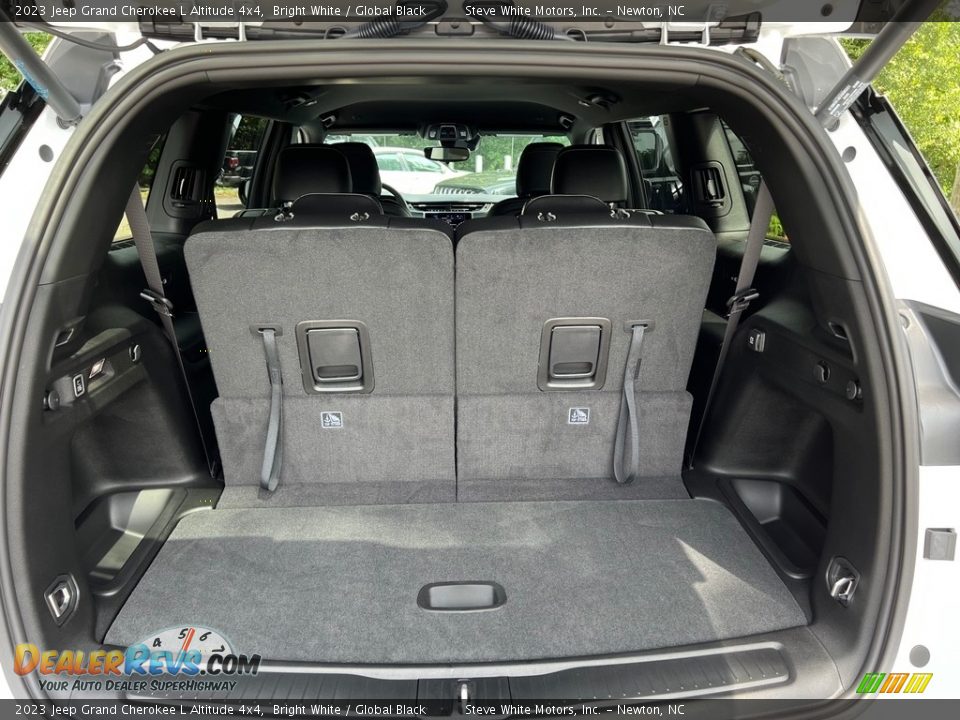 2023 Jeep Grand Cherokee L Altitude 4x4 Trunk Photo #16