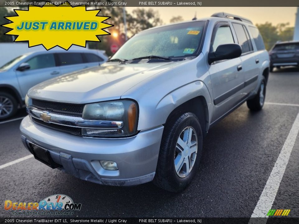 2005 Chevrolet TrailBlazer EXT LS Silverstone Metallic / Light Gray Photo #1