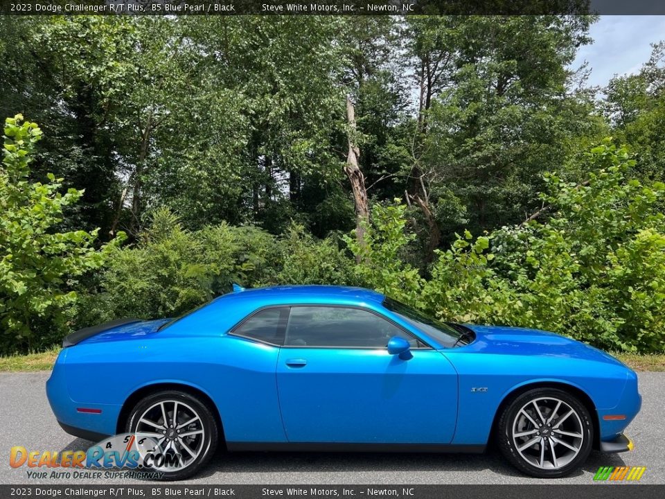 B5 Blue Pearl 2023 Dodge Challenger R/T Plus Photo #5