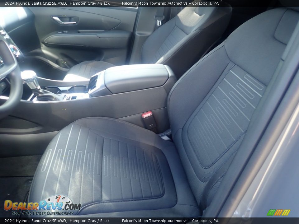 Front Seat of 2024 Hyundai Santa Cruz SE AWD Photo #11