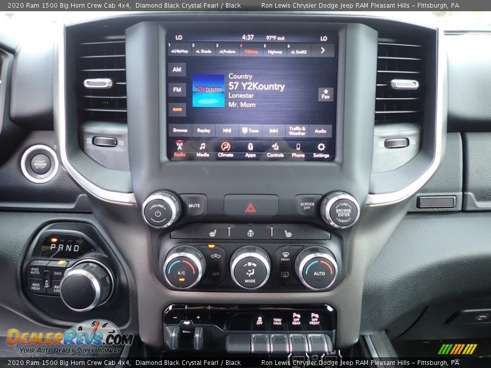 2020 Ram 1500 Big Horn Crew Cab 4x4 Diamond Black Crystal Pearl / Black Photo #19