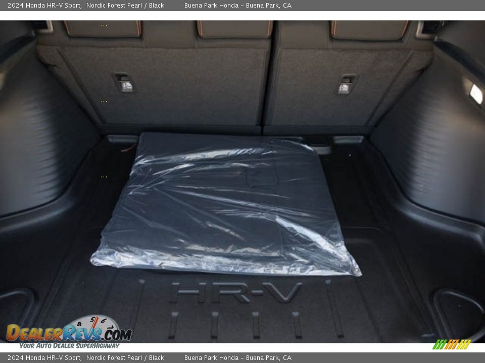2024 Honda HR-V Sport Nordic Forest Pearl / Black Photo #27