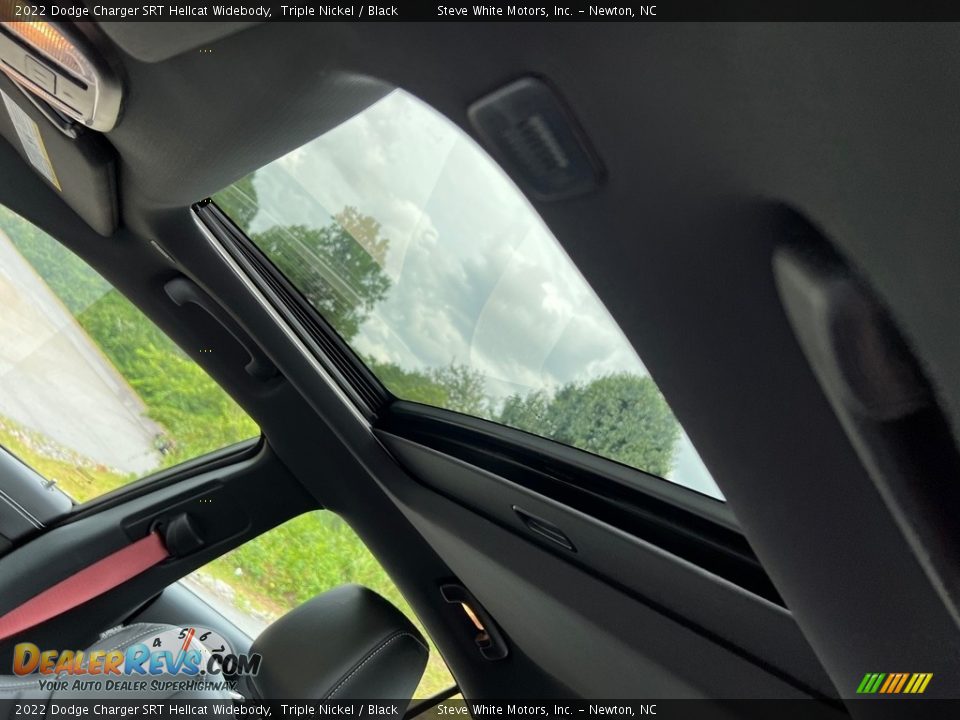 Sunroof of 2022 Dodge Charger SRT Hellcat Widebody Photo #29