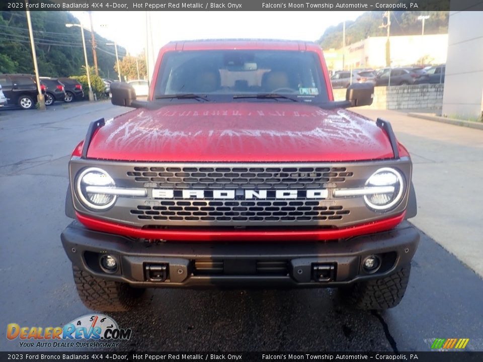 2023 Ford Bronco Badlands 4X4 4-Door Hot Pepper Red Metallic / Black Onyx Photo #7