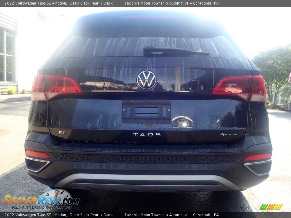 2022 Volkswagen Taos SE 4Motion Deep Black Pearl / Black Photo #3