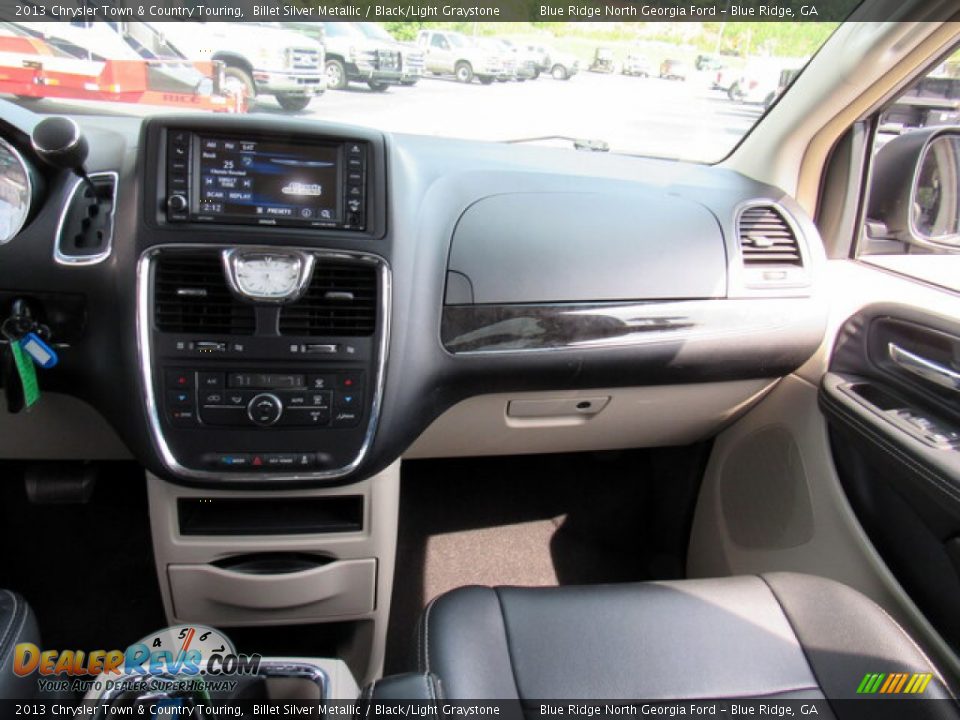 2013 Chrysler Town & Country Touring Billet Silver Metallic / Black/Light Graystone Photo #17