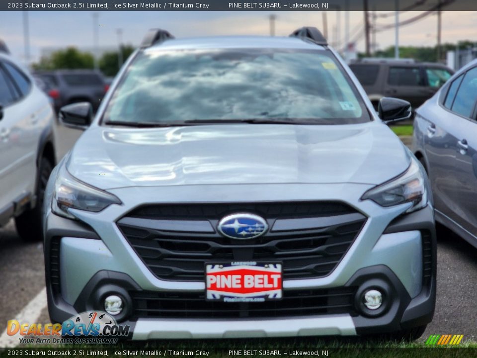 2023 Subaru Outback 2.5i Limited Ice Silver Metallic / Titanium Gray Photo #2