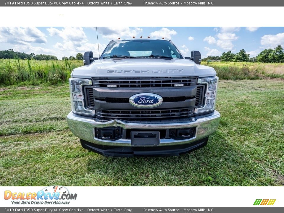 2019 Ford F350 Super Duty XL Crew Cab 4x4 Oxford White / Earth Gray Photo #9