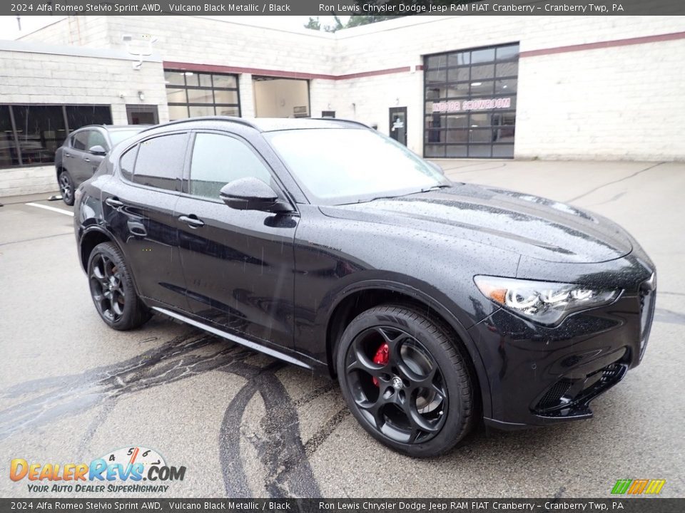 2024 Alfa Romeo Stelvio Sprint AWD Vulcano Black Metallic / Black Photo #7