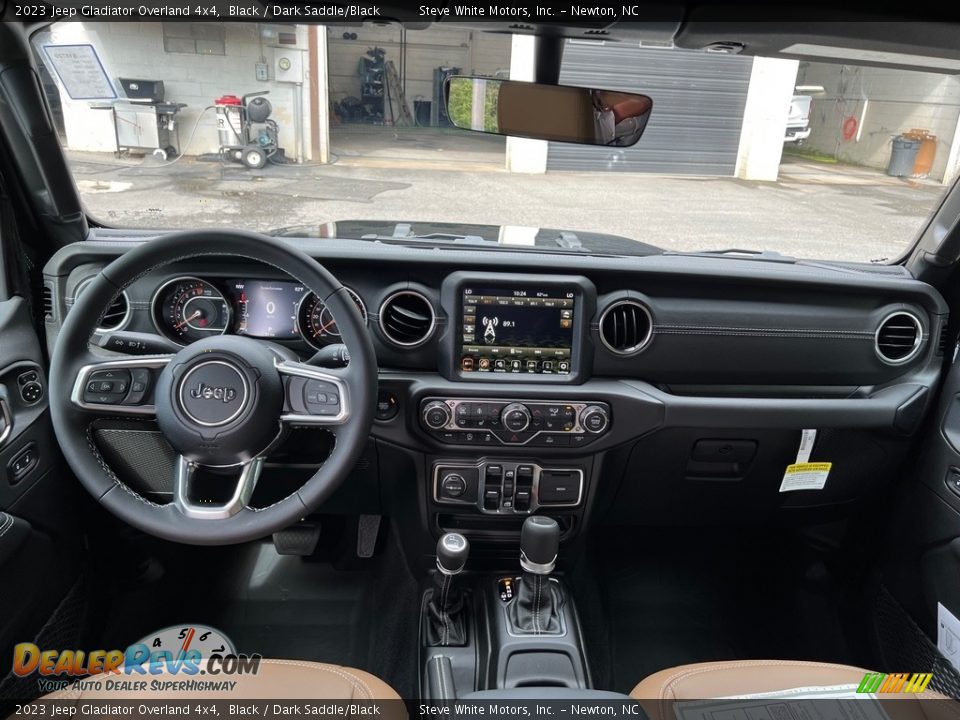 Dashboard of 2023 Jeep Gladiator Overland 4x4 Photo #18