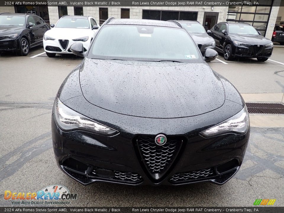 2024 Alfa Romeo Stelvio Sprint AWD Vulcano Black Metallic / Black Photo #8