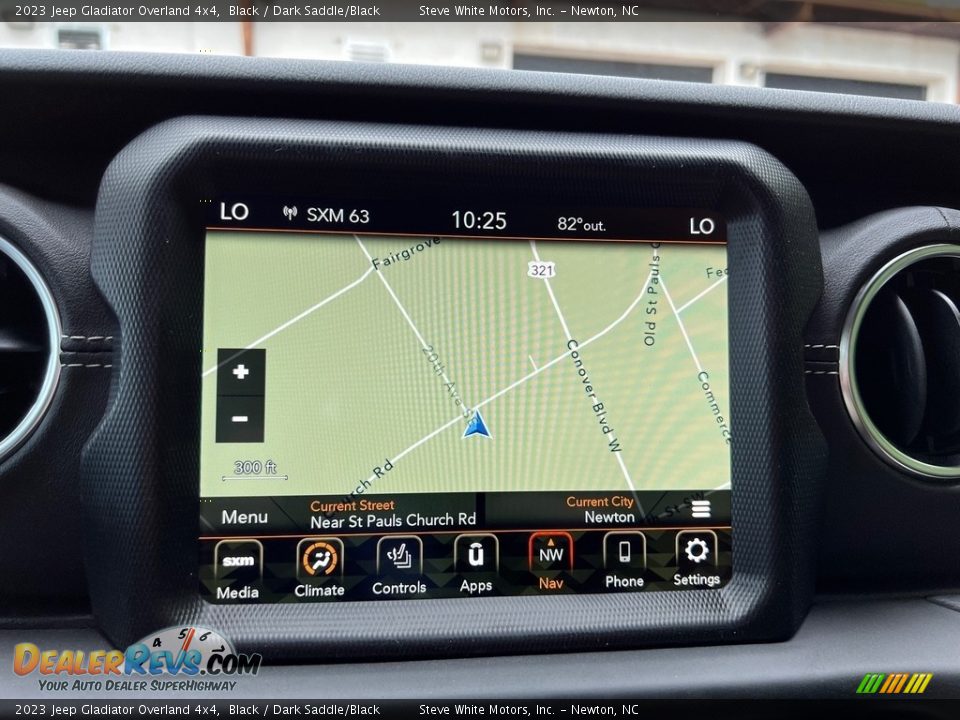 Navigation of 2023 Jeep Gladiator Overland 4x4 Photo #23