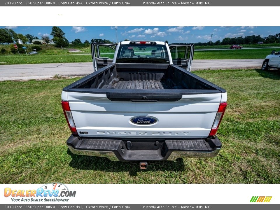 2019 Ford F350 Super Duty XL Crew Cab 4x4 Oxford White / Earth Gray Photo #21