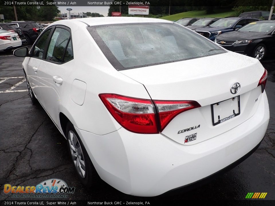 2014 Toyota Corolla LE Super White / Ash Photo #4