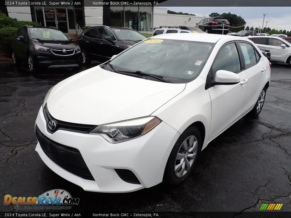 Super White 2014 Toyota Corolla LE Photo #12