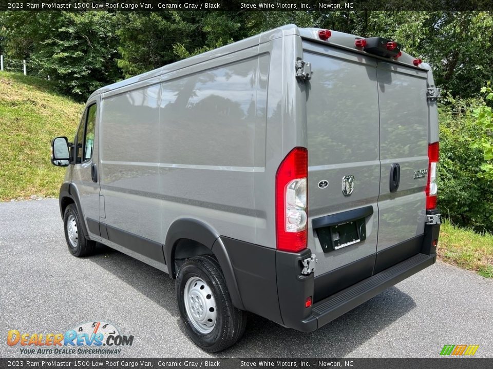 2023 Ram ProMaster 1500 Low Roof Cargo Van Ceramic Gray / Black Photo #8