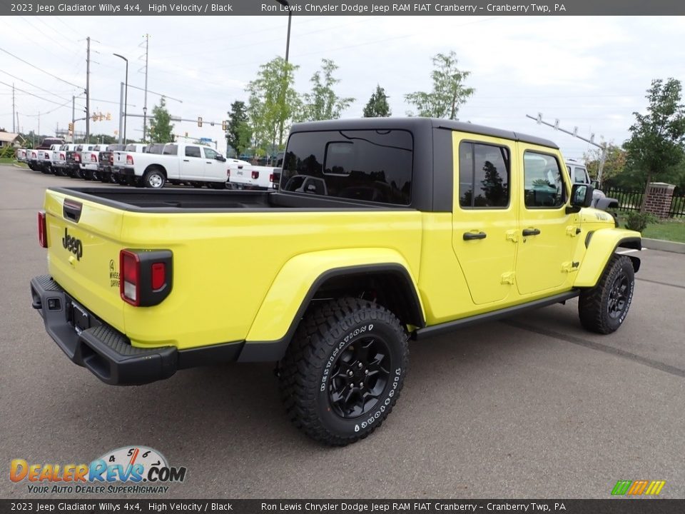 2023 Jeep Gladiator Willys 4x4 High Velocity / Black Photo #5