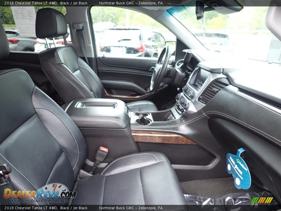 Front Seat of 2018 Chevrolet Tahoe LT 4WD Photo #15