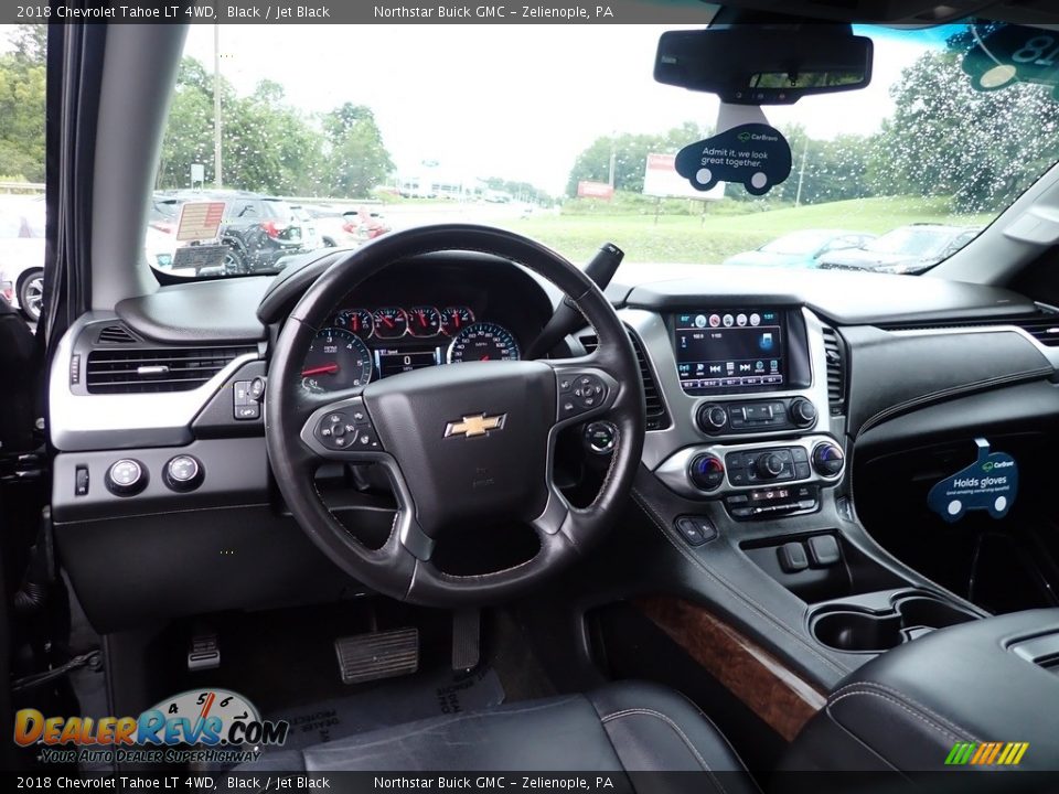 Dashboard of 2018 Chevrolet Tahoe LT 4WD Photo #20
