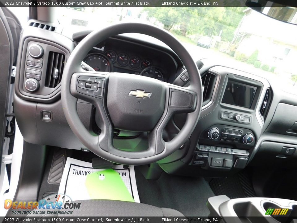 Dashboard of 2023 Chevrolet Silverado 1500 Custom Crew Cab 4x4 Photo #24