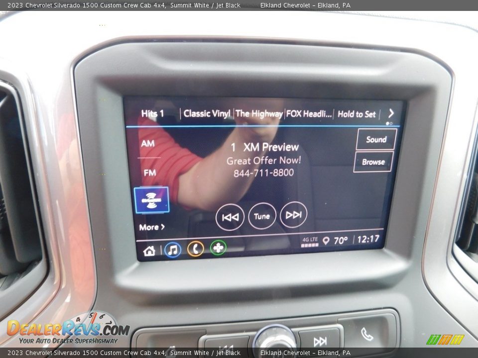 Controls of 2023 Chevrolet Silverado 1500 Custom Crew Cab 4x4 Photo #32