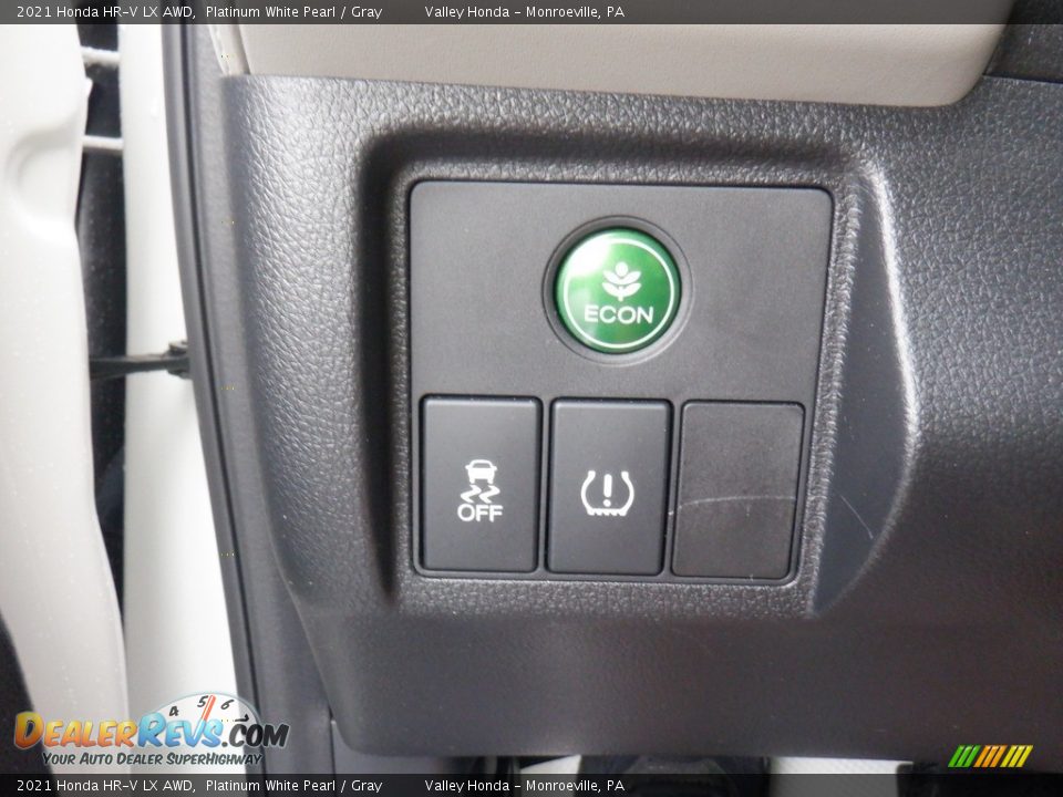 2021 Honda HR-V LX AWD Platinum White Pearl / Gray Photo #12