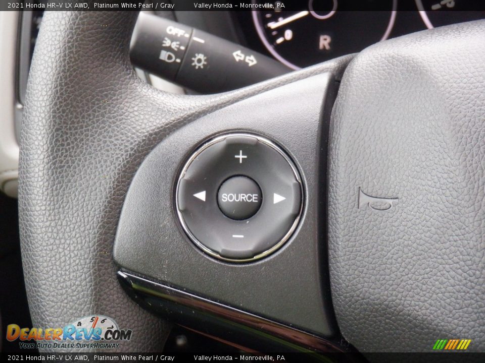 2021 Honda HR-V LX AWD Platinum White Pearl / Gray Photo #17