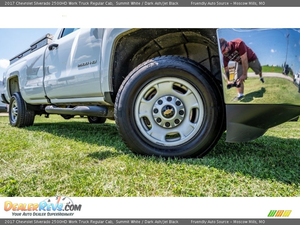 2017 Chevrolet Silverado 2500HD Work Truck Regular Cab Summit White / Dark Ash/Jet Black Photo #2