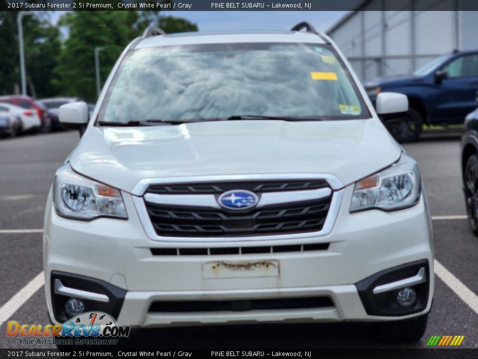 2017 Subaru Forester 2.5i Premium Crystal White Pearl / Gray Photo #2