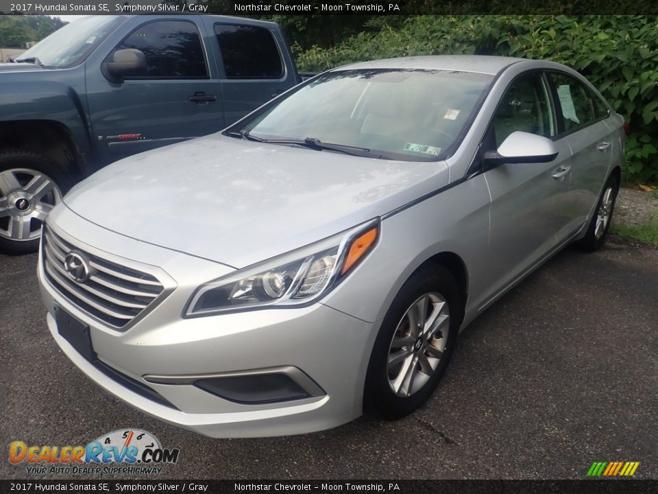 2017 Hyundai Sonata SE Symphony Silver / Gray Photo #1