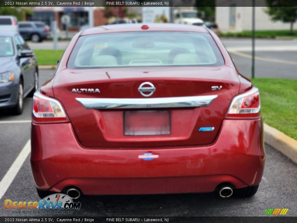 2013 Nissan Altima 2.5 SV Cayenne Red / Beige Photo #4