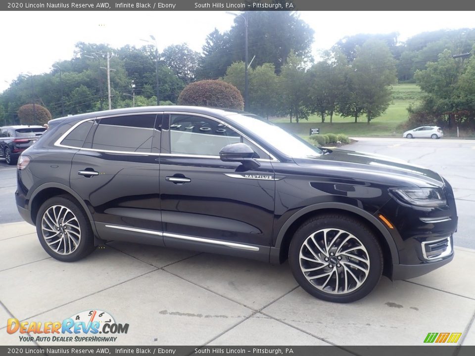 Infinite Black 2020 Lincoln Nautilus Reserve AWD Photo #7