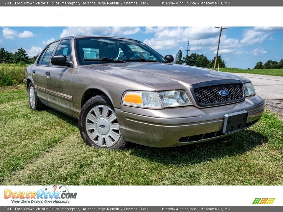Front 3/4 View of 2011 Ford Crown Victoria Police Interceptor Photo #1