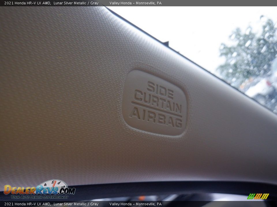 2021 Honda HR-V LX AWD Lunar Silver Metallic / Gray Photo #22