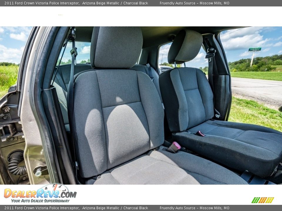 Front Seat of 2011 Ford Crown Victoria Police Interceptor Photo #25