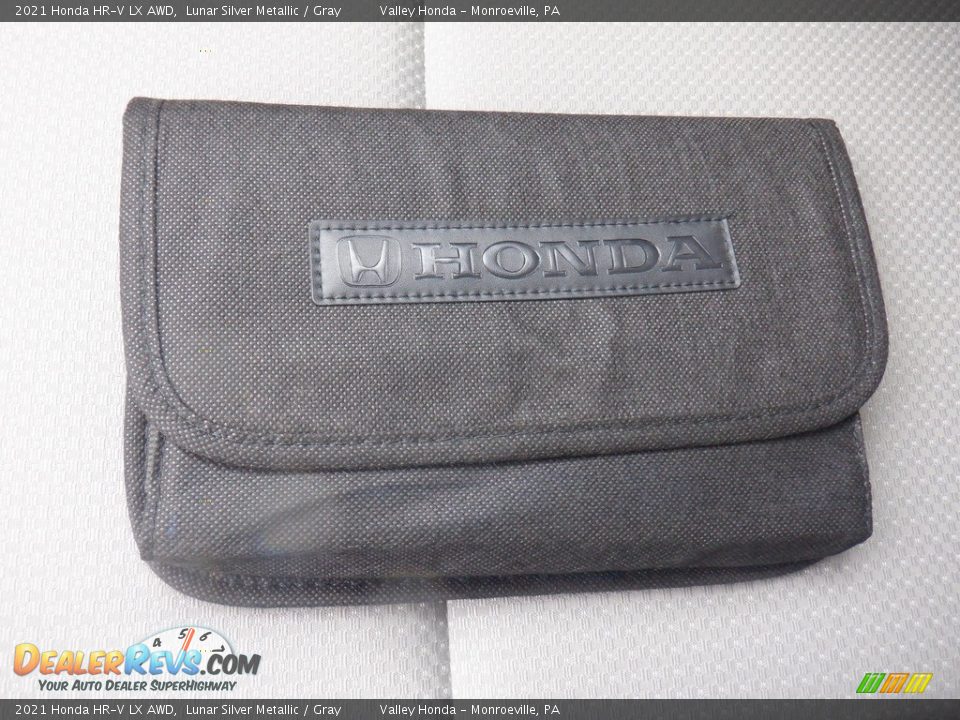2021 Honda HR-V LX AWD Lunar Silver Metallic / Gray Photo #29