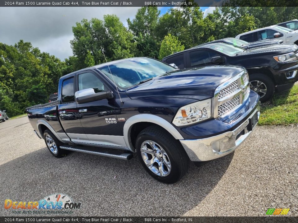 Front 3/4 View of 2014 Ram 1500 Laramie Quad Cab 4x4 Photo #2