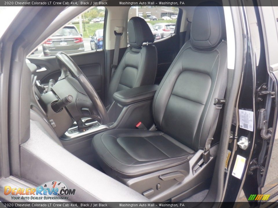 Front Seat of 2020 Chevrolet Colorado LT Crew Cab 4x4 Photo #16