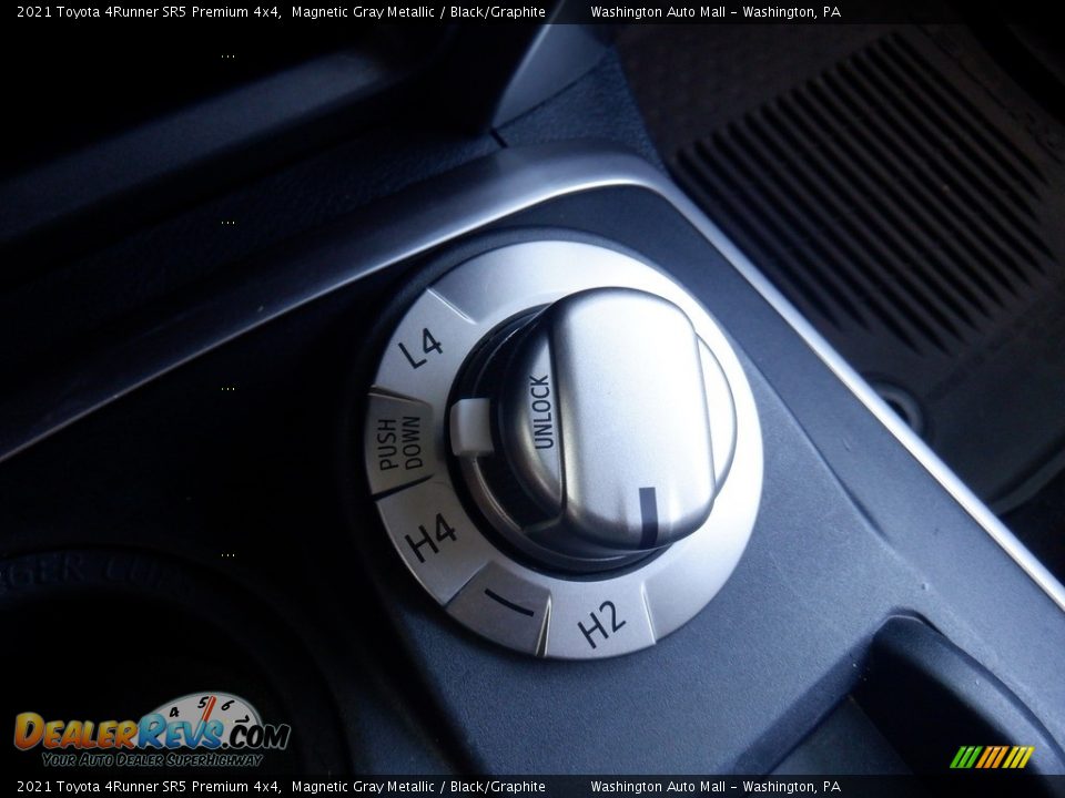 2021 Toyota 4Runner SR5 Premium 4x4 Magnetic Gray Metallic / Black/Graphite Photo #27