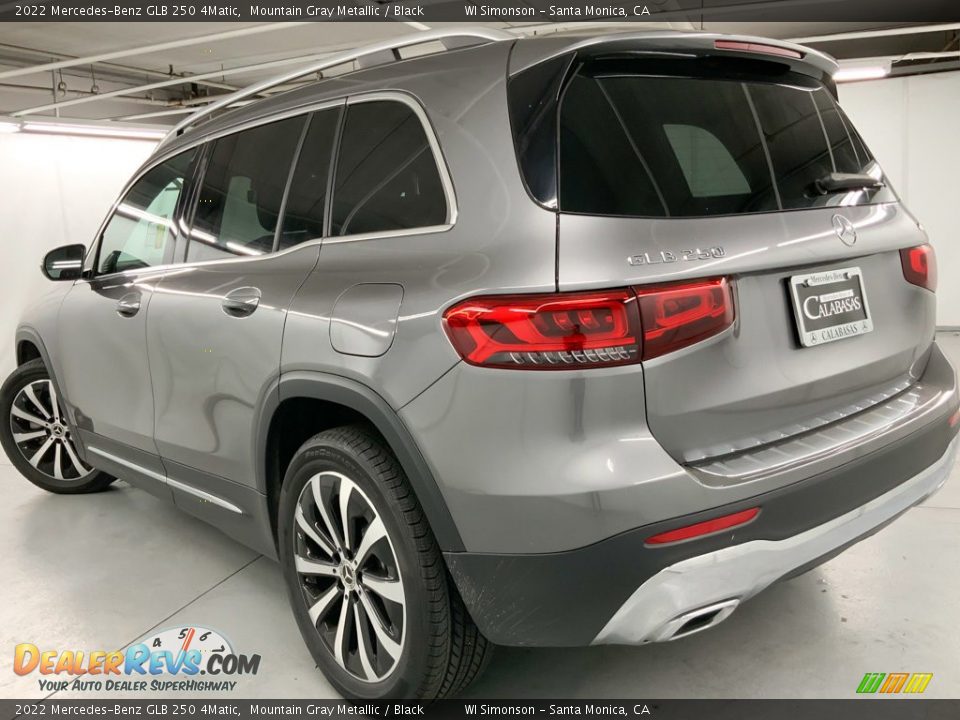 2022 Mercedes-Benz GLB 250 4Matic Mountain Gray Metallic / Black Photo #13