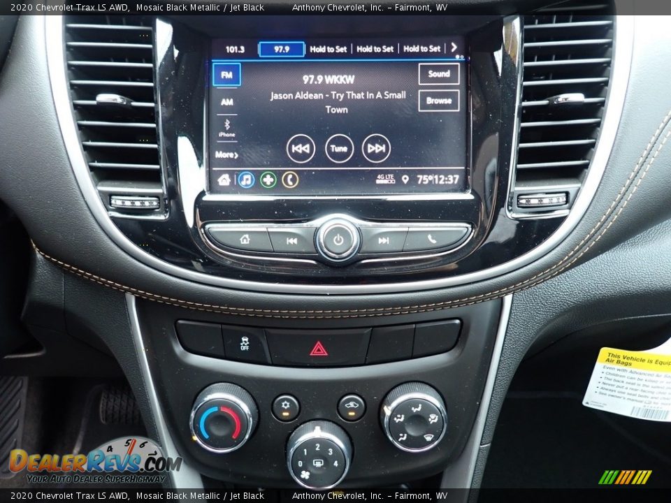 Controls of 2020 Chevrolet Trax LS AWD Photo #19